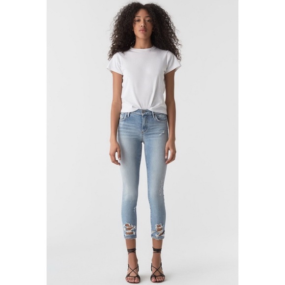 Agolde Sophie Crop Jean with Distressed Hem - Picture 13 of 16